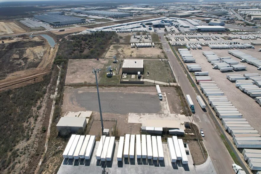 More Photos Of 13701 Cabezut Drive, Laredo Warehouse For Sale