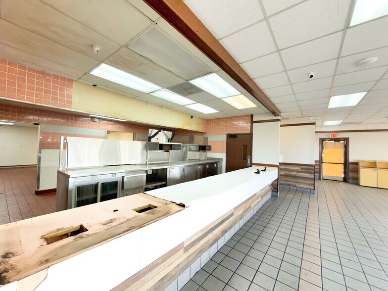 More Photos Of 2791 Lenwood Rd, Barstow Fast Food For Sale
