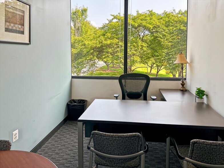 More Photos Of 10320 Little Patuxent Pky, Columbia Coworking Space