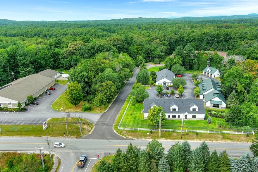 More Photos Of 288 S River Rd, Bedford Medical For Lease