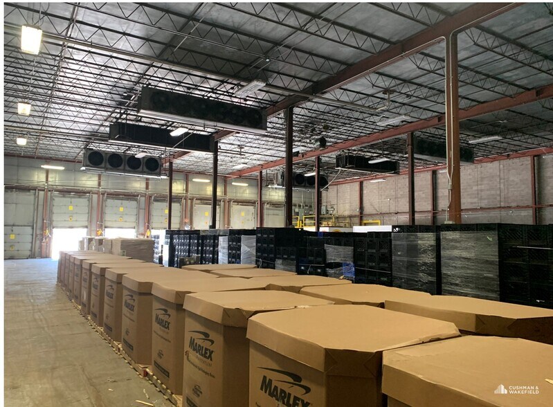 More Photos Of 450 25th St, Greeley Manufacturing For Lease