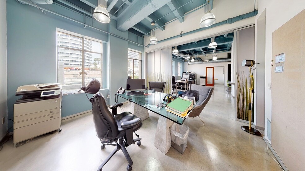More Photos Of 6253 Hollywood Blvd, Los Angeles Apartments For Sale