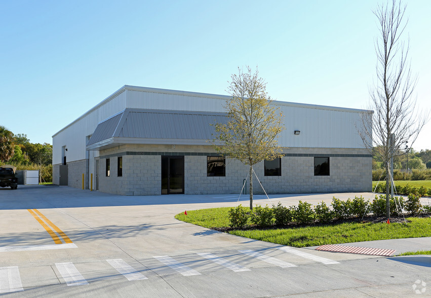 Primary Photo Of 3806 Caboose Pl, Sanford Warehouse For Lease