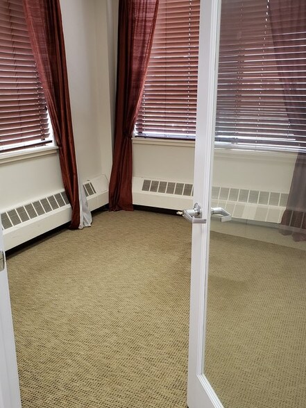 More Photos Of 161 Cherry St, New Canaan Office For Lease