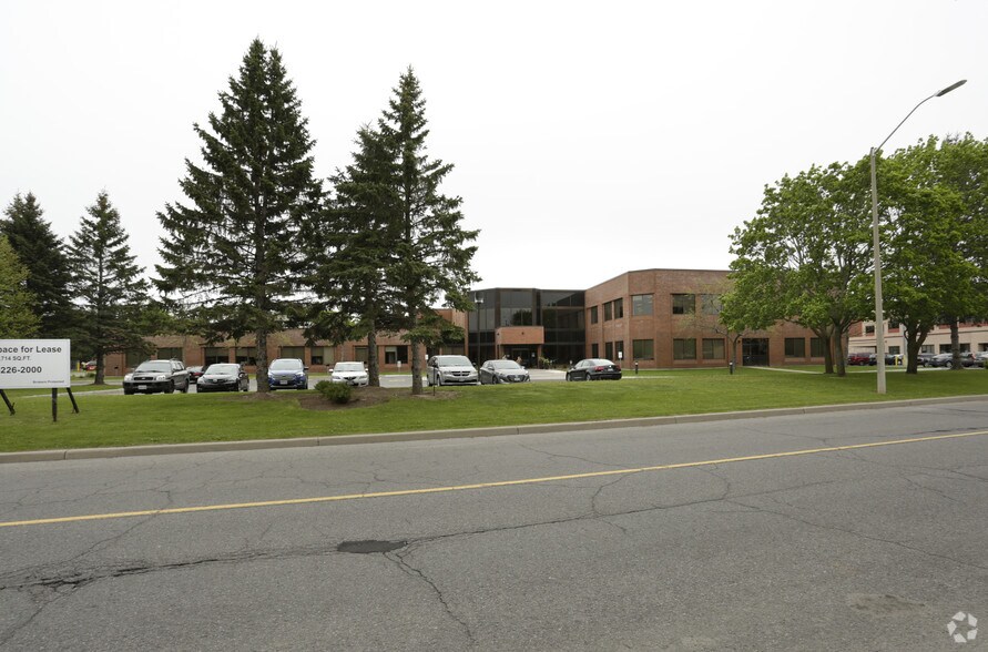 More Photos Of 65 Auriga Dr, Ottawa Office For Lease