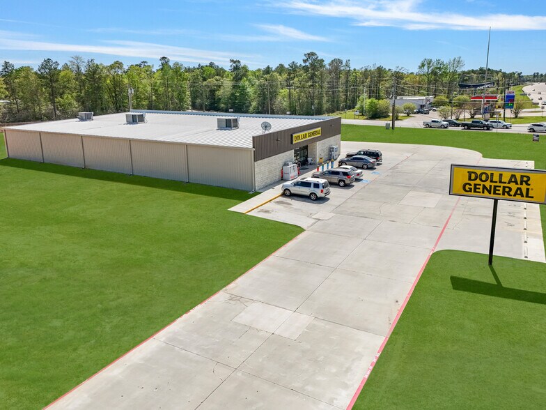 More Photos Of 10918 FM 1484, Conroe Freestanding For Sale
