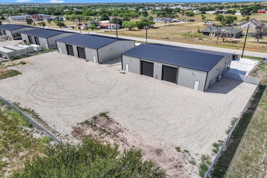 More Photos Of 2036 Seaborn Road Building 3 Suite A, Ponder Warehouse For Lease