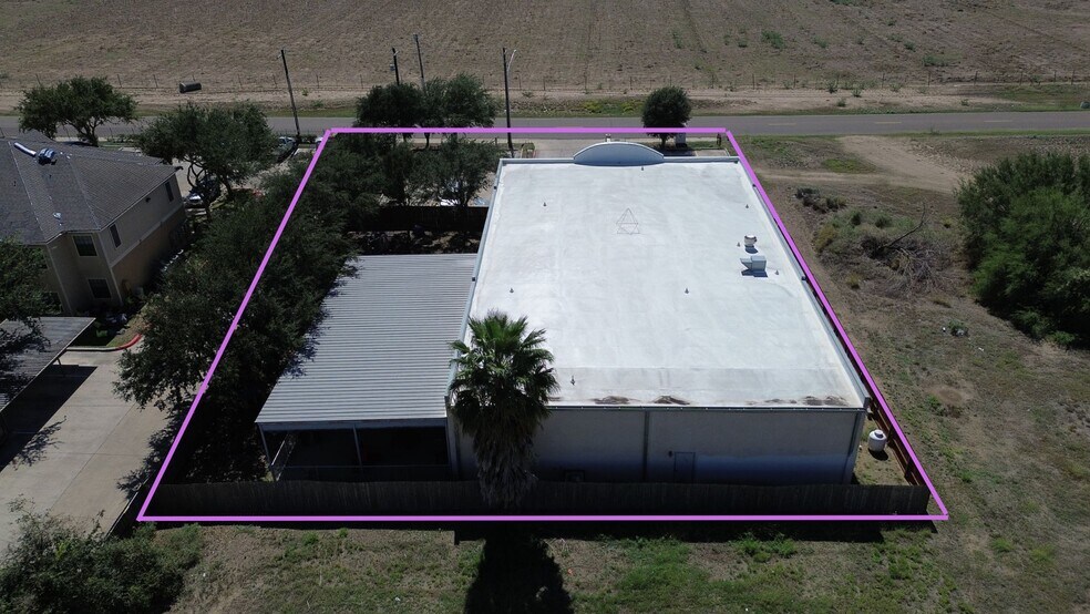 More Photos Of 2413 Colorado St, Mission Restaurant For Sale