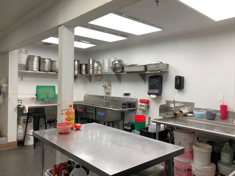 More Photos Of 2588 Highway 158, June Lake Storefront For Sale