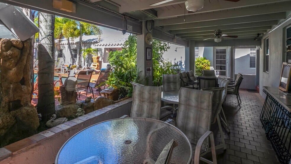 More Photos Of 1411 S Federal Hwy, Hollywood Hotel For Sale