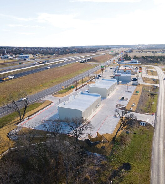 More Photos Of 200 S Main St, Nolanville Unknown For Lease