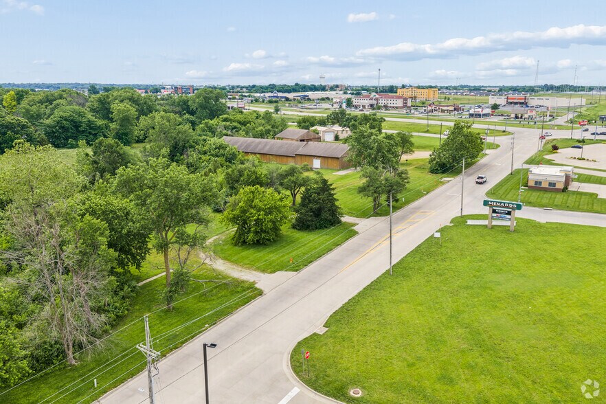 More Photos Of 24920 Oak Grove Ln, Sedalia Land For Sale