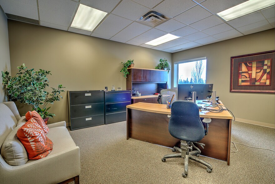 More Photos Of 135 & 141 Clearmile Avenue, Red Deer County Industrial For Sale