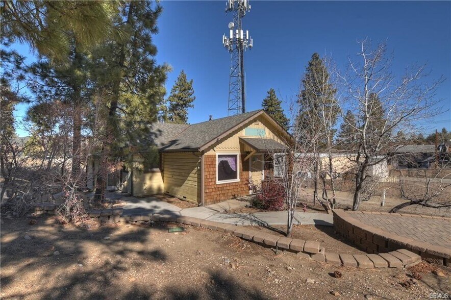 More Photos Of 547 Cottage Ln, Big Bear Lake Office For Sale