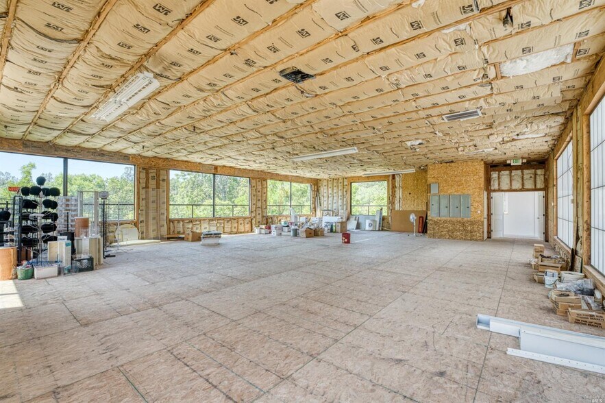 More Photos Of 3720 Main St, Kelseyville Drugstore For Sale