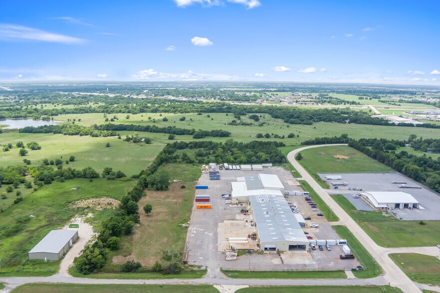 More Photos Of 101 Waldron Dr, Durant Manufacturing For Lease