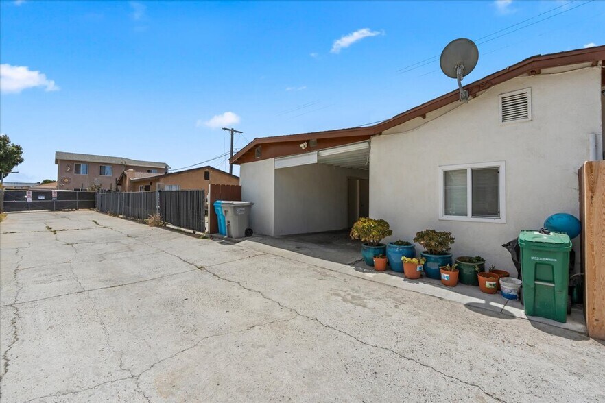 More Photos Of 1525 S 42nd St, San Diego Apartments For Sale