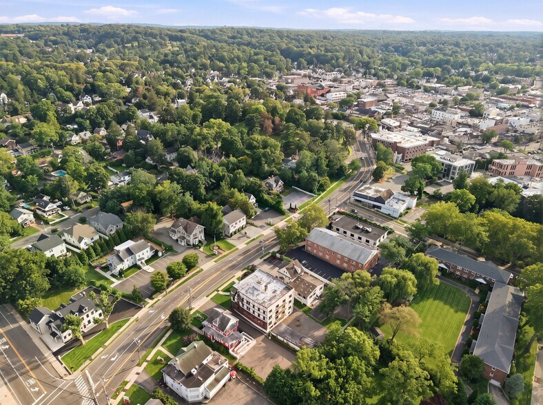 More Photos Of 168 Main St, Huntington Office Residential For Sale