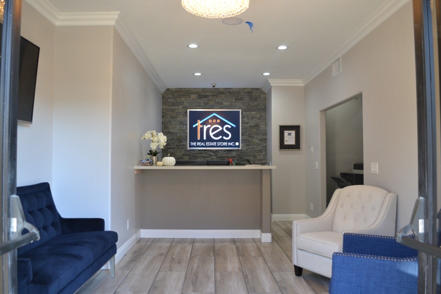 More Photos Of 13217-13225 Philadelphia St, Whittier Office For Lease