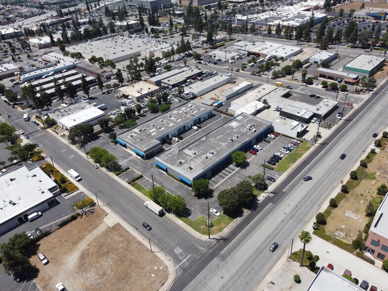 More Photos Of 5405 Arrow Hwy, Montclair Unknown For Lease