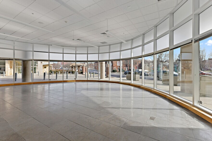 More Photos Of 221 W Philadelphia St, York Office For Sale