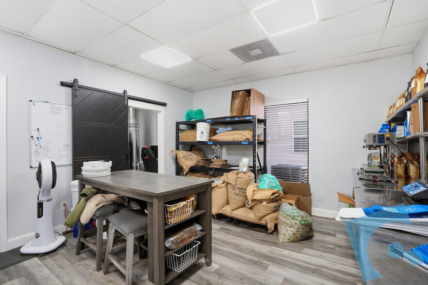 More Photos Of , Lewisville Office For Sale