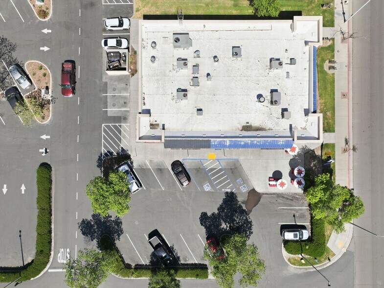 More Photos Of 410 N 11th Ave, Hanford General Retail For Sale