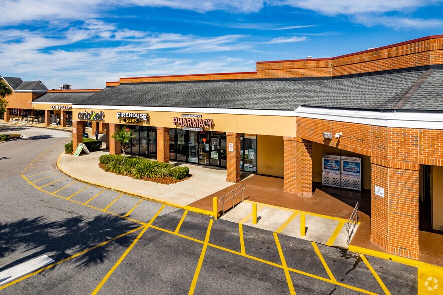 More Photos Of 8805-8995 W Colonial Dr, Ocoee Unknown For Lease