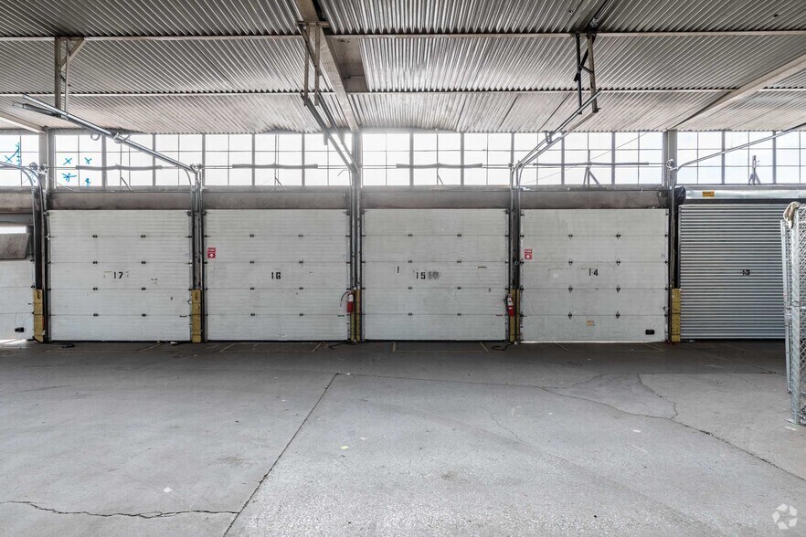 More Photos Of 460 Kingsland Ave, Brooklyn Truck Terminal For Lease