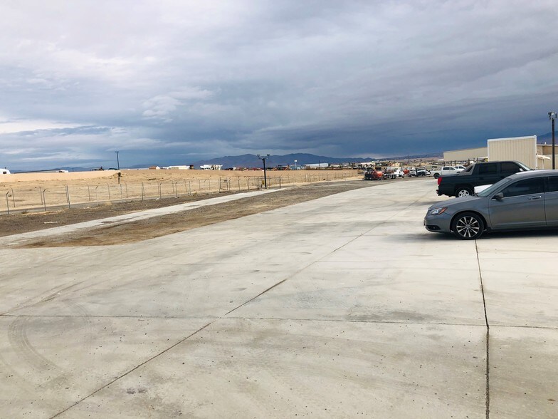 More Photos Of 17105 Darwin Ave, Hesperia Contractor Storage Yard For Lease