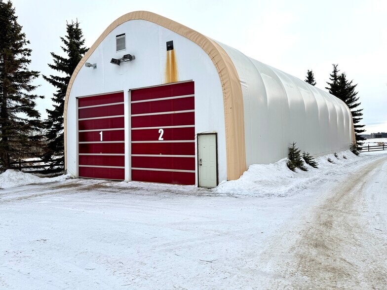 More Photos Of 28045 Township Road 384, Red Deer County Industrial For Sale