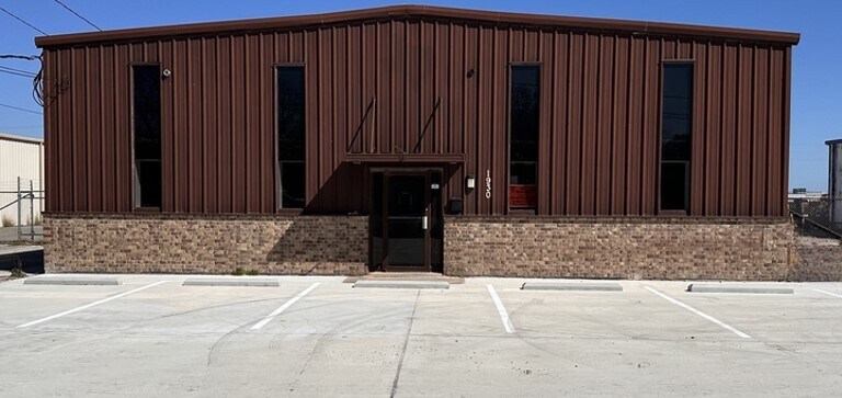 Primary Photo Of 1930 Suntide Rd, Corpus Christi Warehouse For Lease