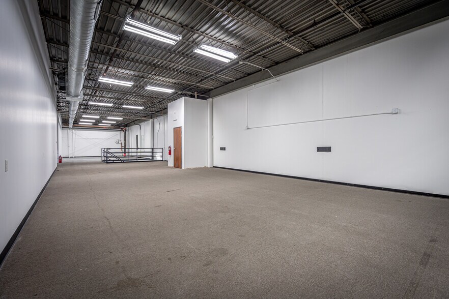 More Photos Of 1901-1923 Windsor Pl, Fort Worth Warehouse For Lease