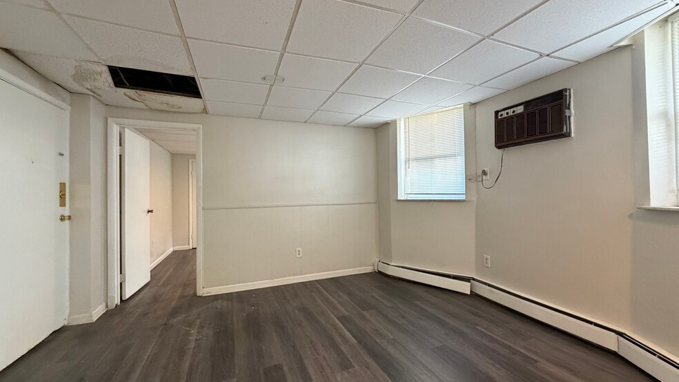 More Photos Of 2072 Elm Ave, Cincinnati Apartments For Sale