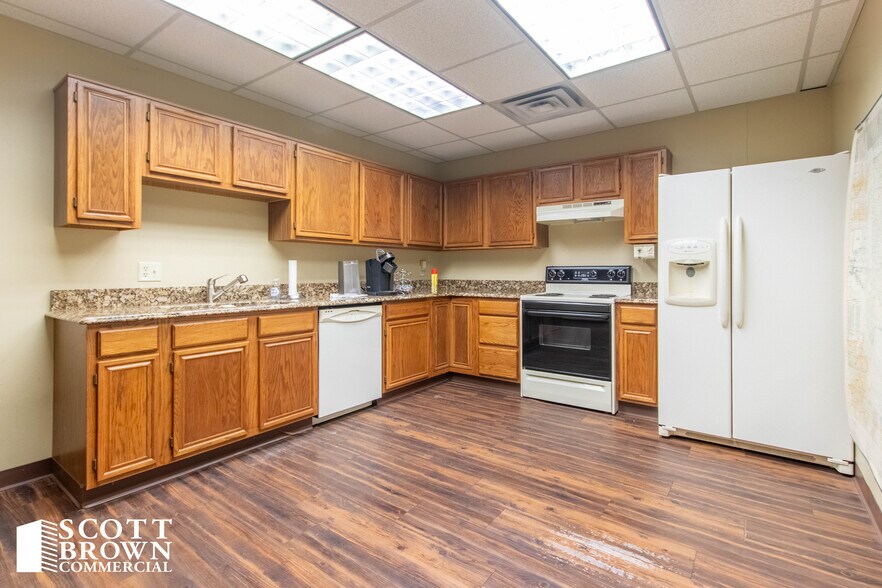 More Photos Of 5305 Buford Jett Ln, Mesquite Warehouse For Lease
