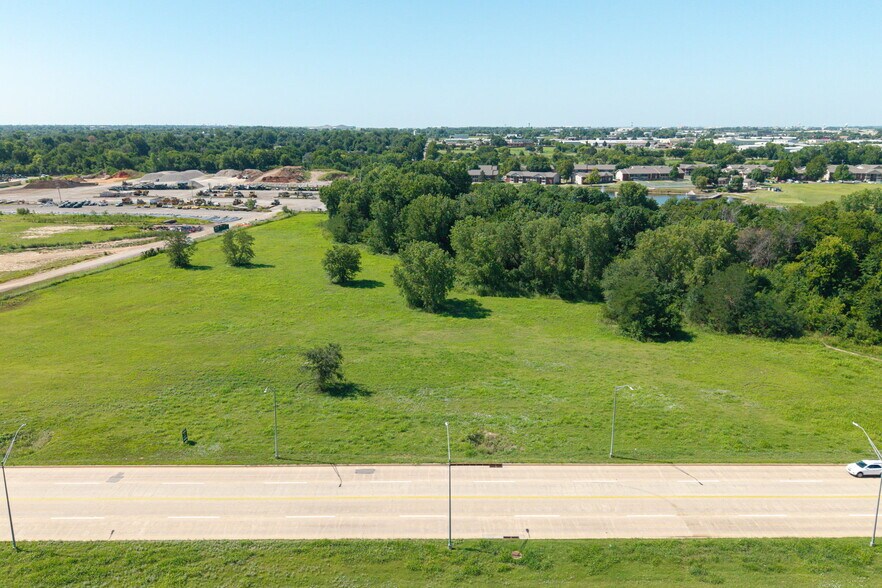 More Photos Of 3900 SW 15th St, Oklahoma City Land For Sale
