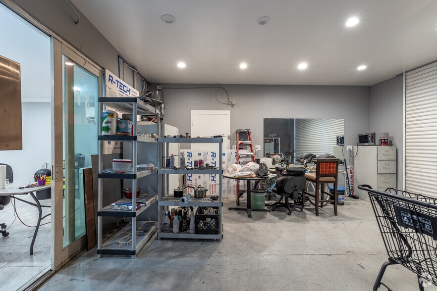 More Photos Of 6315 E Lake Mead Blvd, Las Vegas Carwash For Sale