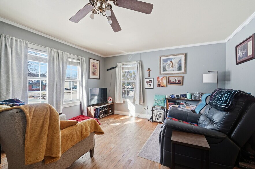 More Photos Of 1901 Cedar Crest Dr, Abilene Multifamily For Sale