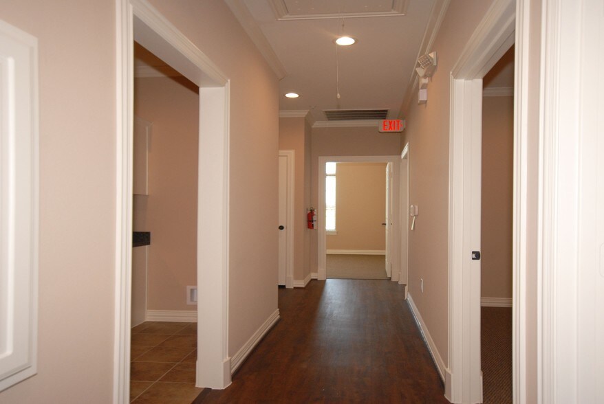 More Photos Of 8951 Collin McKinney Pky, McKinney Medical For Lease