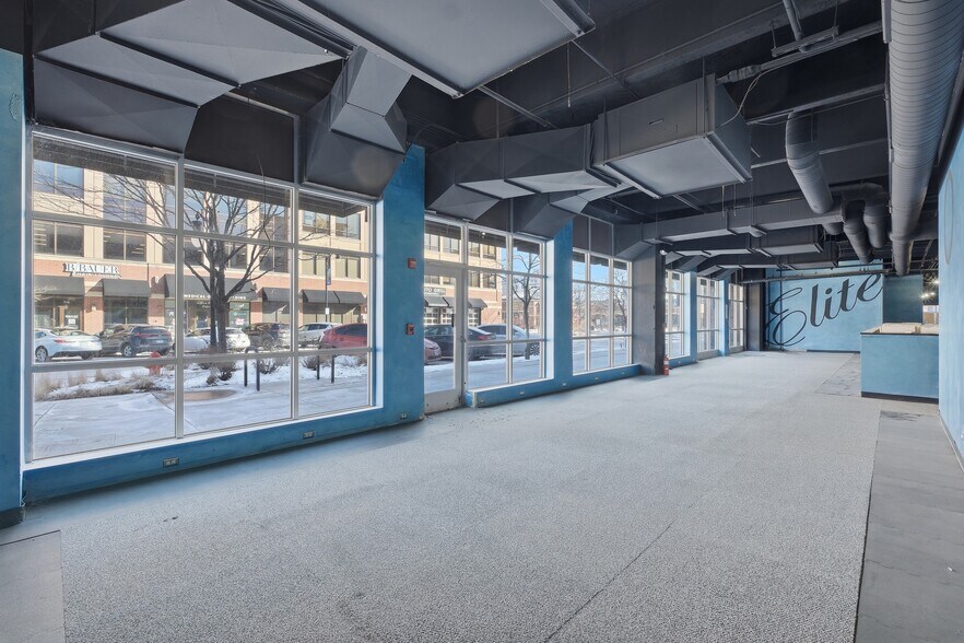 More Photos Of 1461 Market St, Des Plaines Parking Garage For Sale