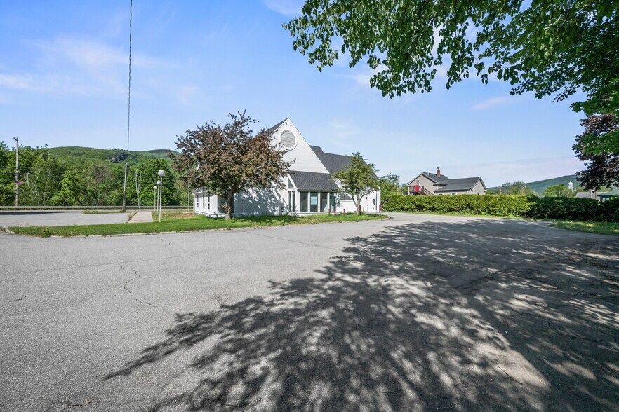 More Photos Of 177 Main St, Gorham Bank For Sale