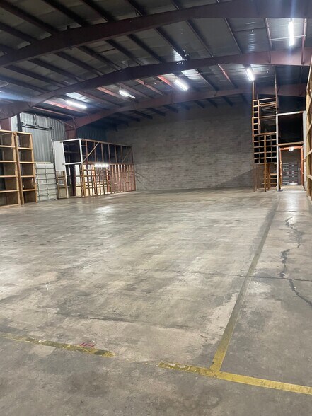 More Photos Of 2325 Sinton Rd, Colorado Springs Warehouse For Lease