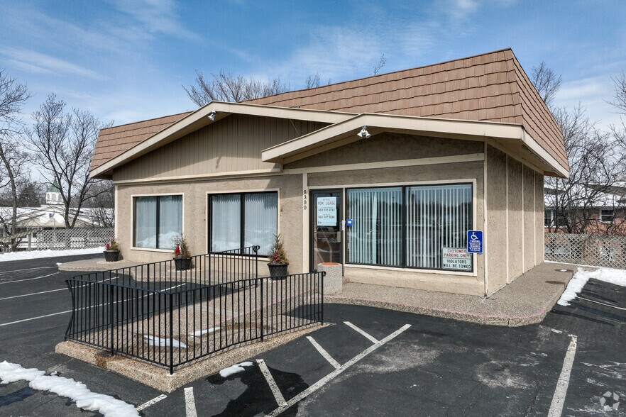 More Photos Of 8300 Minnetonka Blvd, Saint Louis Park Freestanding For Sale