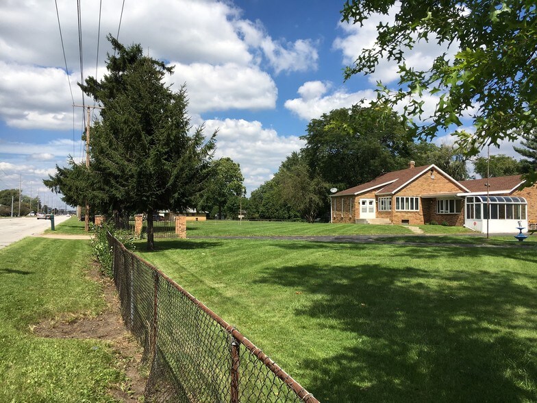 More Photos Of 2706 Grape Rd, Mishawaka Land For Sale