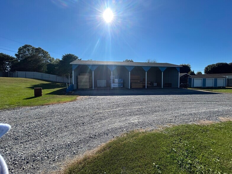 More Photos Of 2075 Highway 113, Taylorsville Industrial For Lease