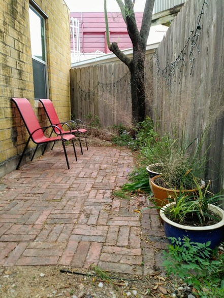 More Photos Of 5210 Avenue F, Austin Loft Creative Space For Lease