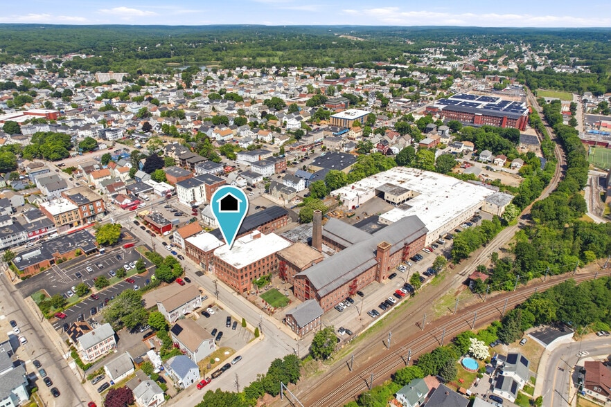 More Photos Of 59 Foundry St, Central Falls Manufacturing For Sale