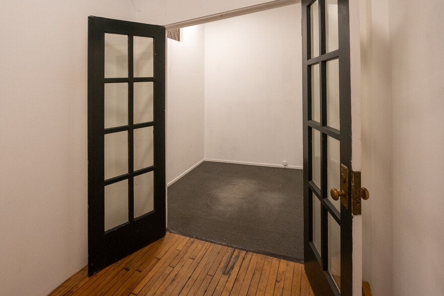 More Photos Of 230-234 Ferry St, Easton Loft Creative Space For Sale