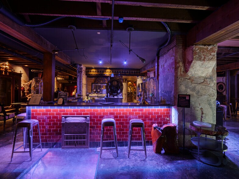 More Photos Of 648-654 S Broadway, Los Angeles General Retail For Lease