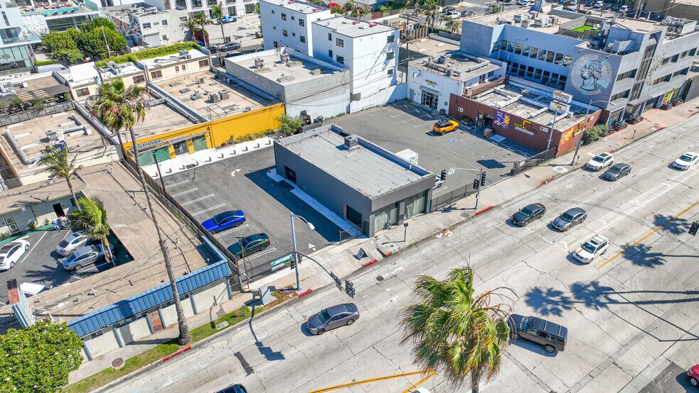 More Photos Of 13452 Washington Blvd, Marina Del Rey Freestanding For Lease